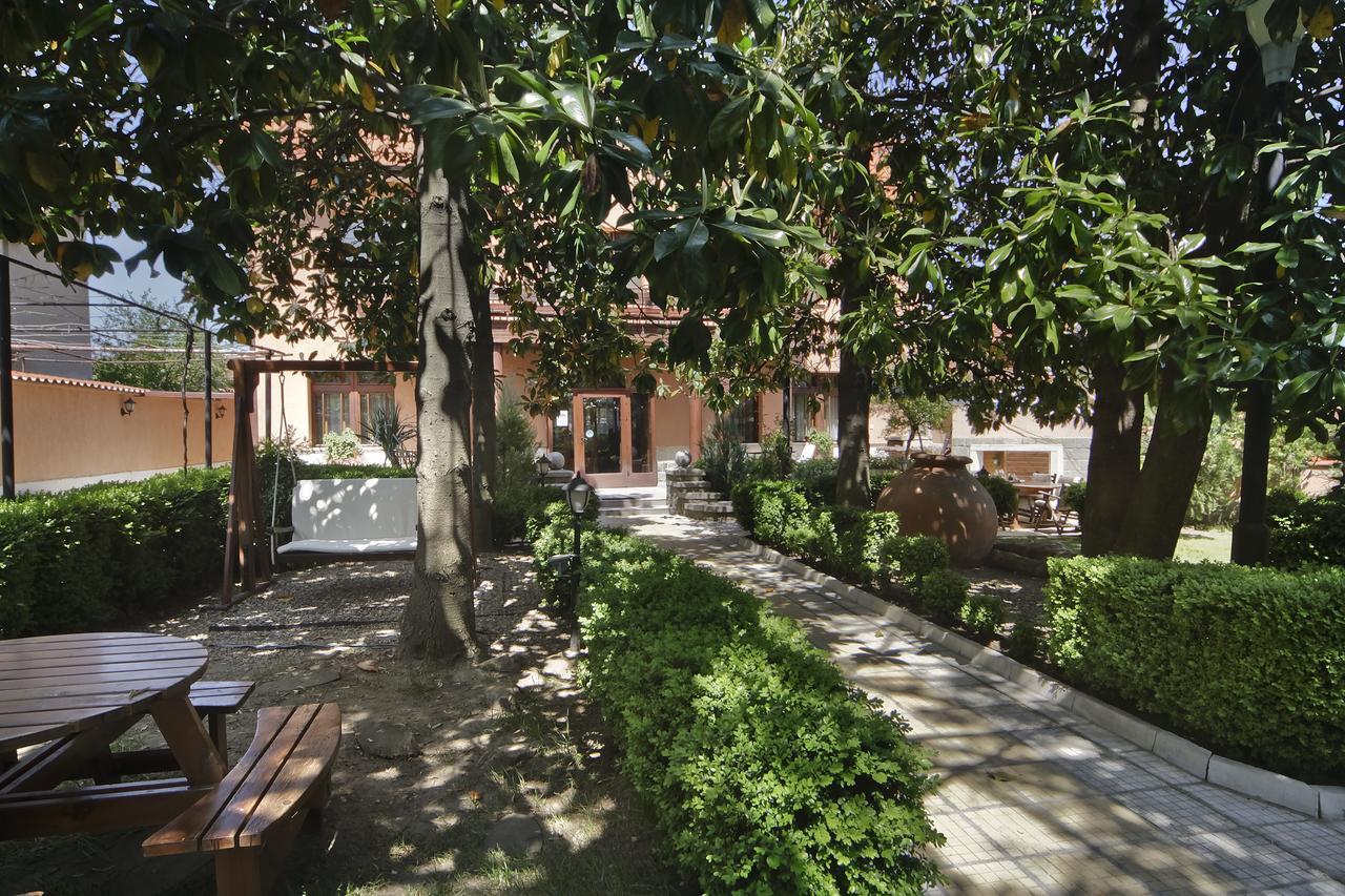 Anita Guest House & Relax Perushtitsa 外观 照片